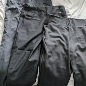 Women's 3 Black Pants